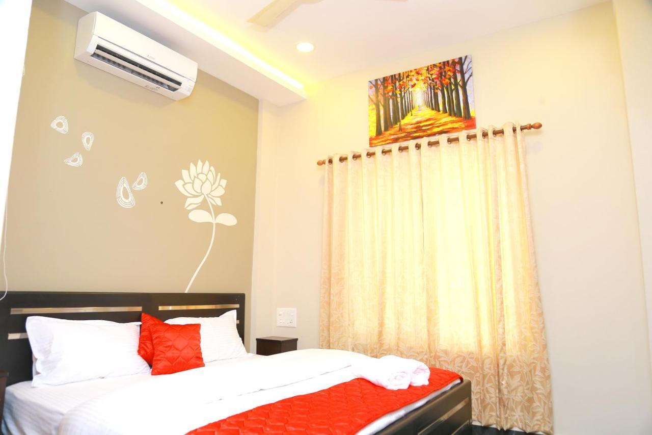 Metro Residency Hotel Kochi Exterior foto